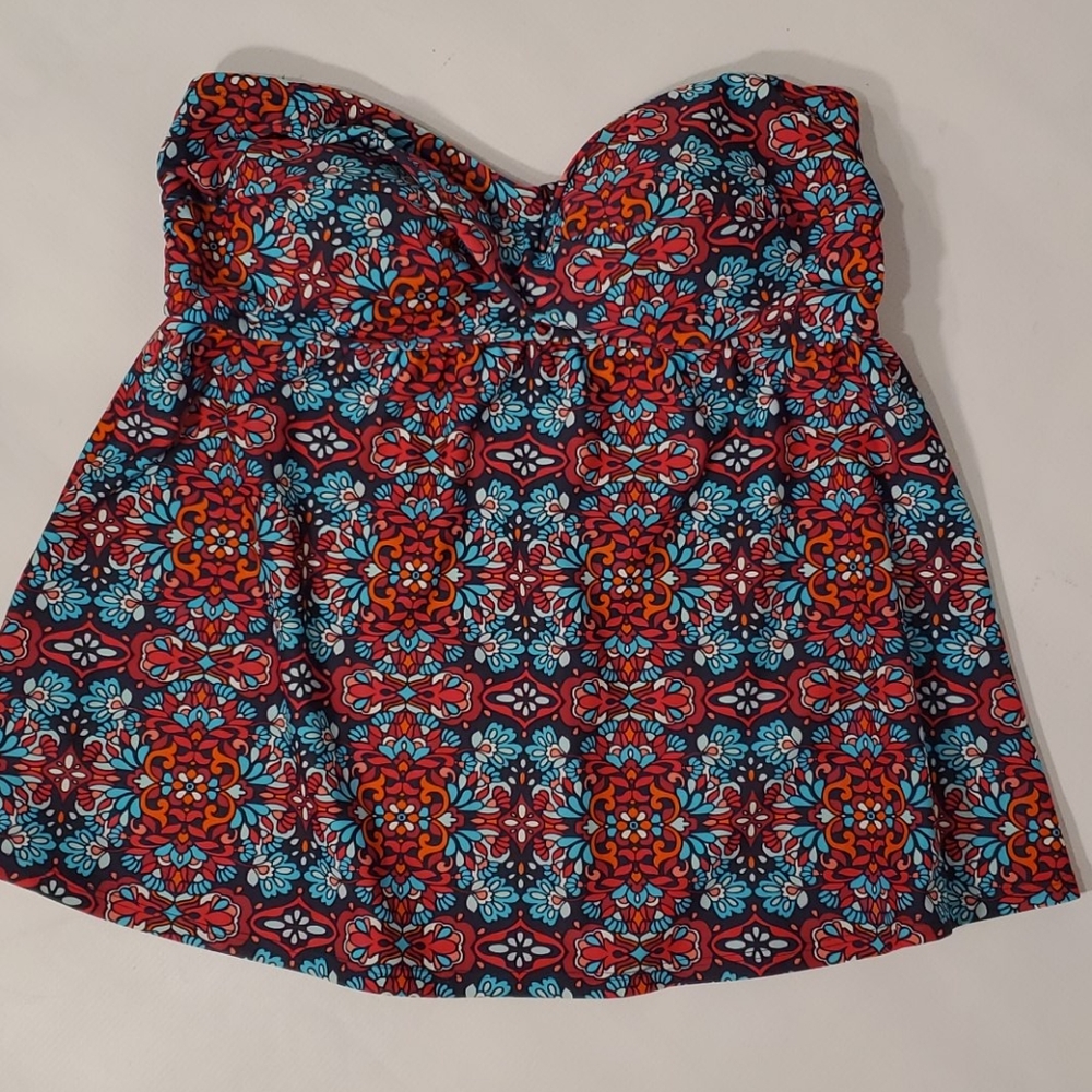 ๐Two-Way Bathing Suit Top - Picture 2 of 11